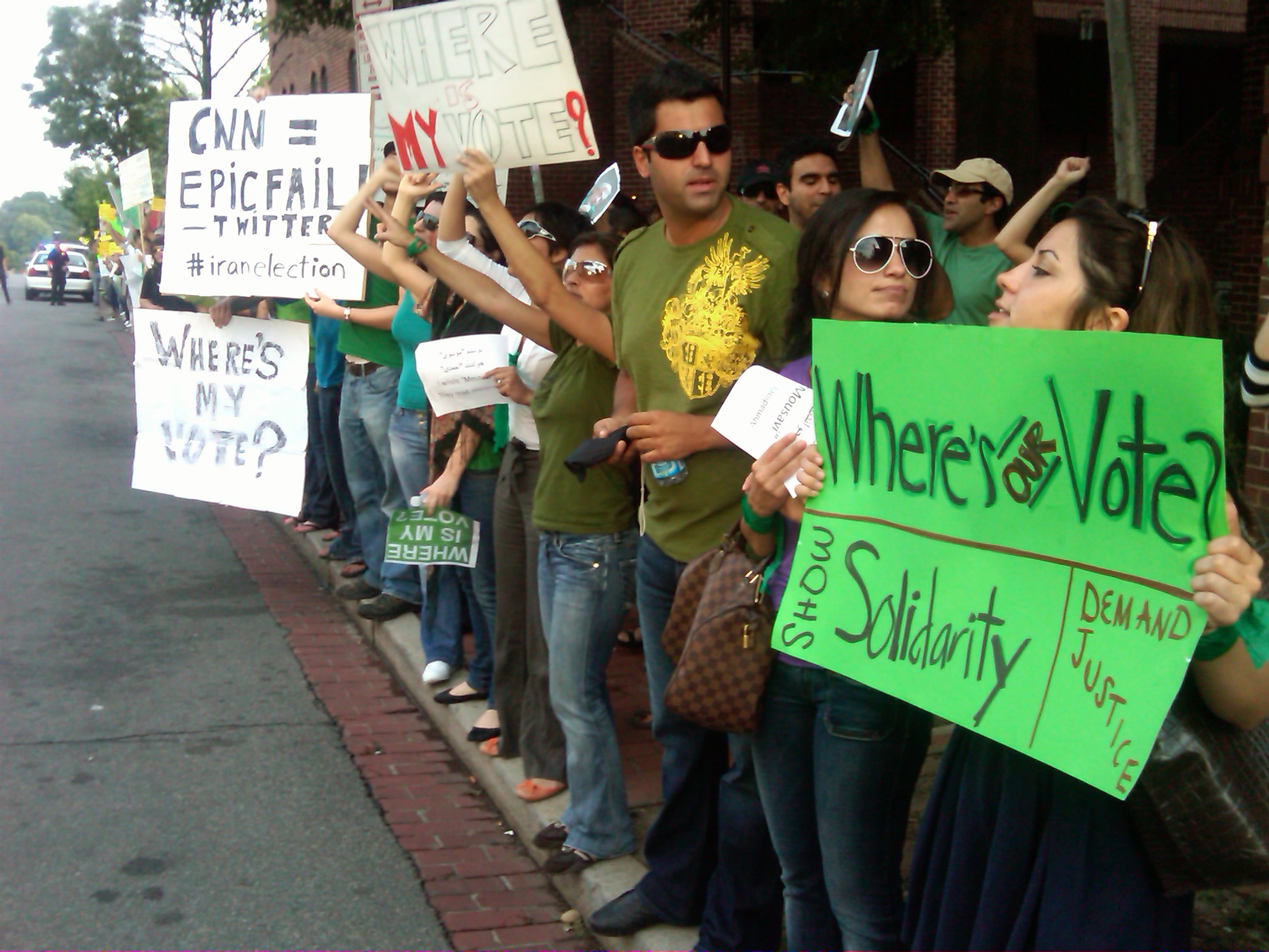 Pro-democracy rally in front of the Iranian interests section in Washington, DC attended by nearly 1,000 Iranians