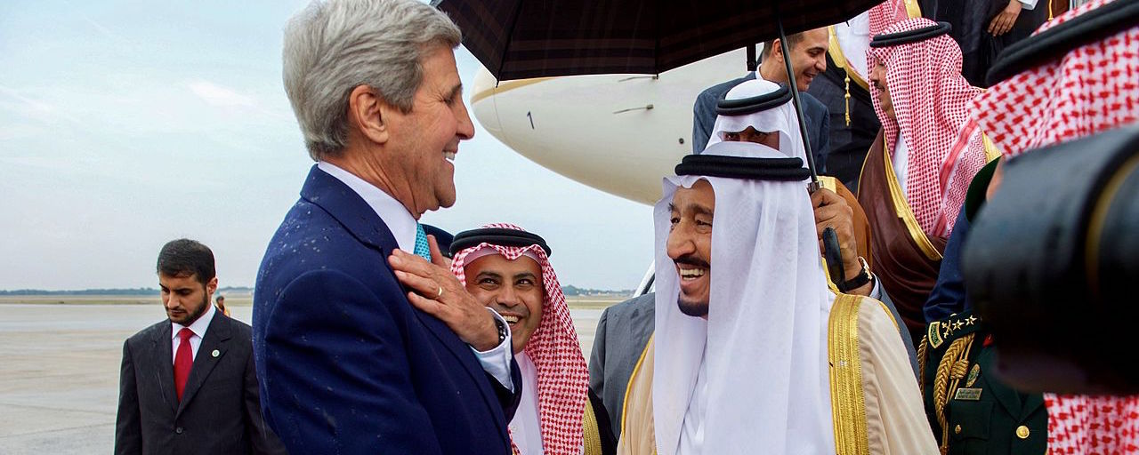 secretary_kerry_chats_with_saudi_king_salman_after_he_arrived_at_andrews_air_force_base_before_meeting_with_president_obama_20936502090